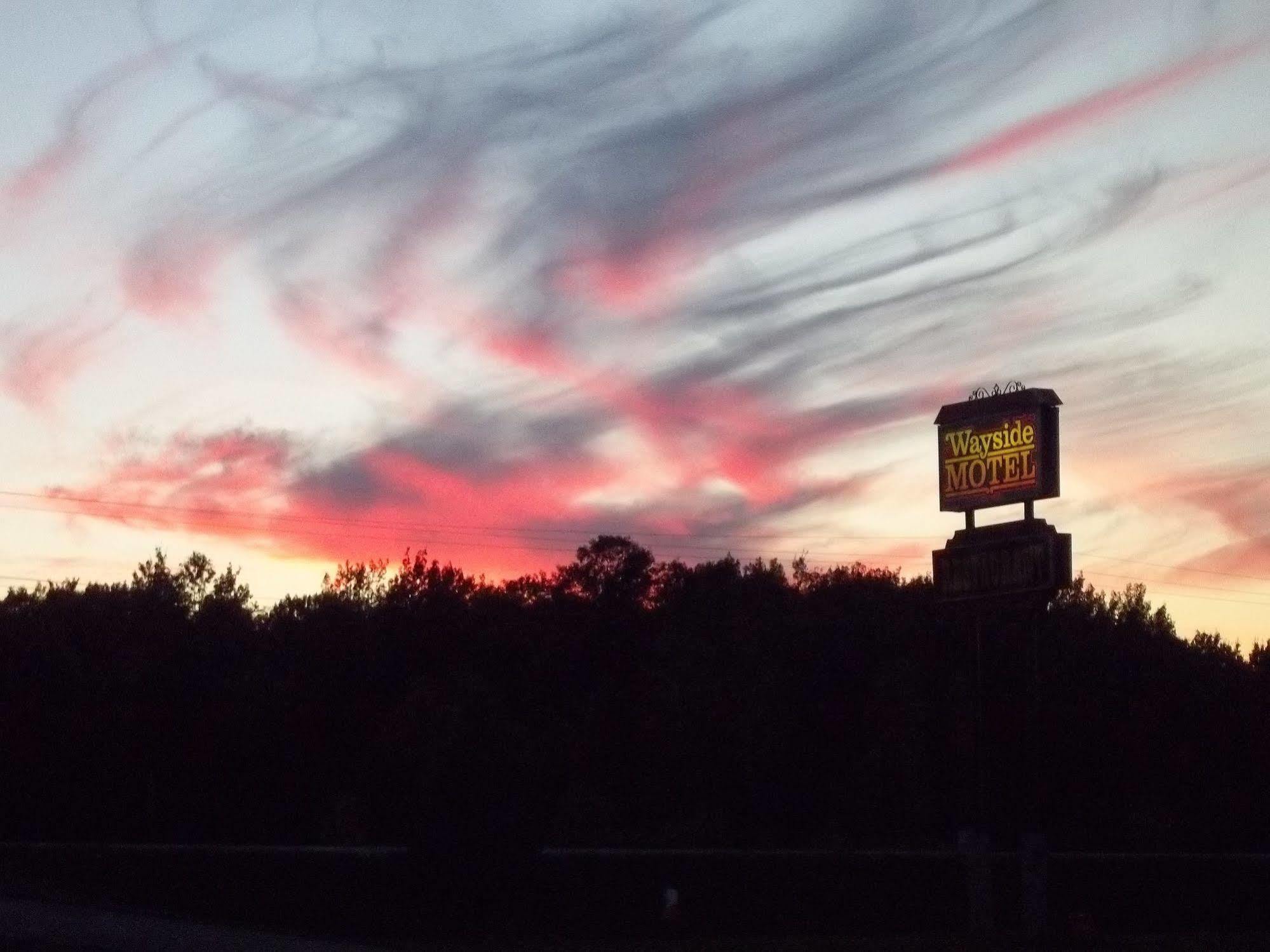 Wayside Motel Manitoulin Manitowaning 外观 照片
