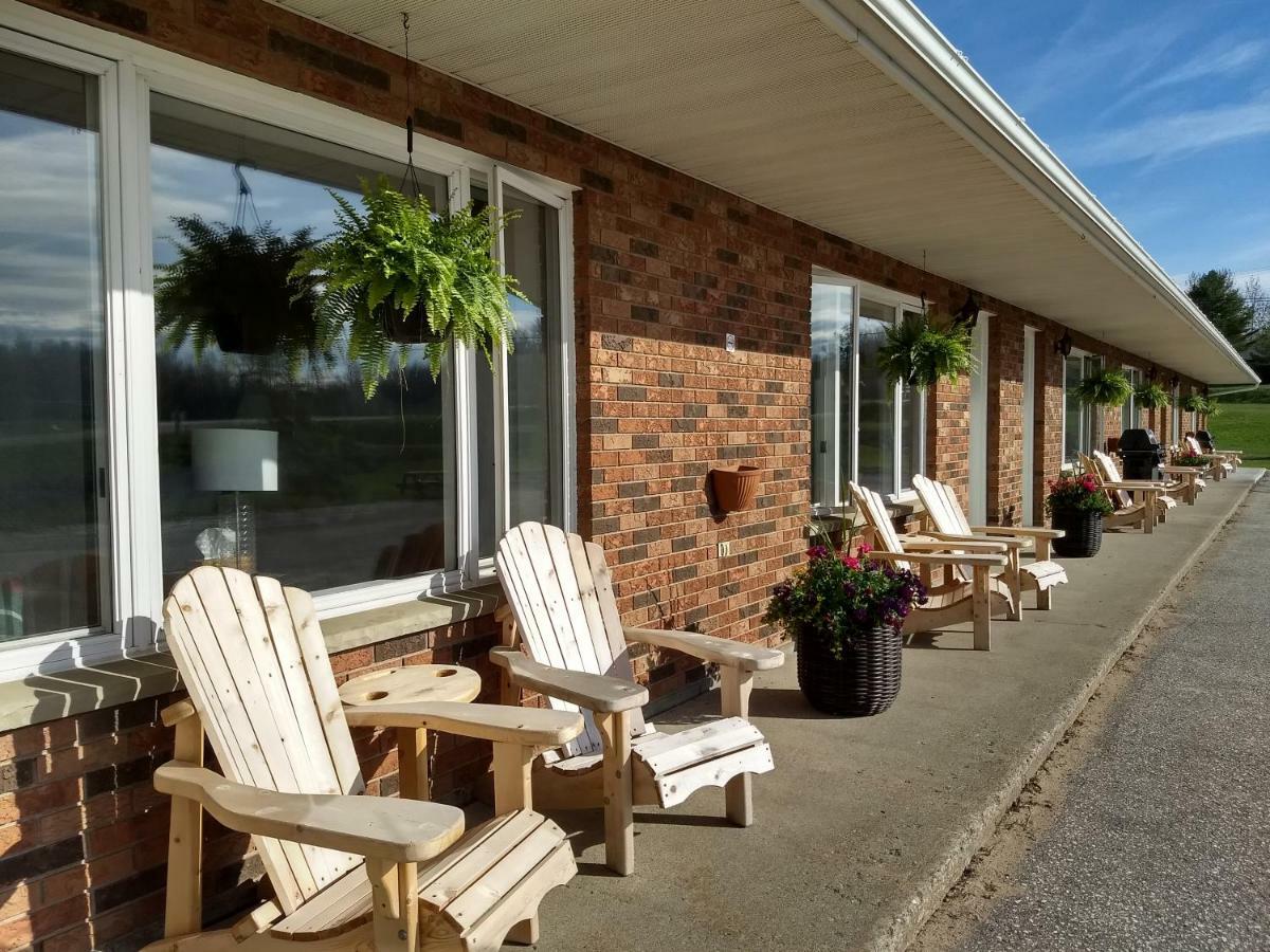 Wayside Motel Manitoulin Manitowaning 外观 照片